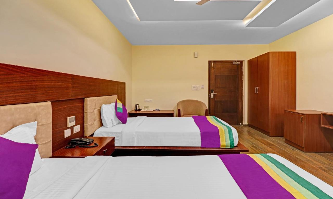 Treebo Premium Runway Suites, Marathahalli Bangalore Eksteriør bilde