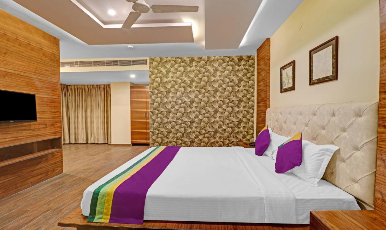 Treebo Premium Runway Suites, Marathahalli Bangalore Eksteriør bilde